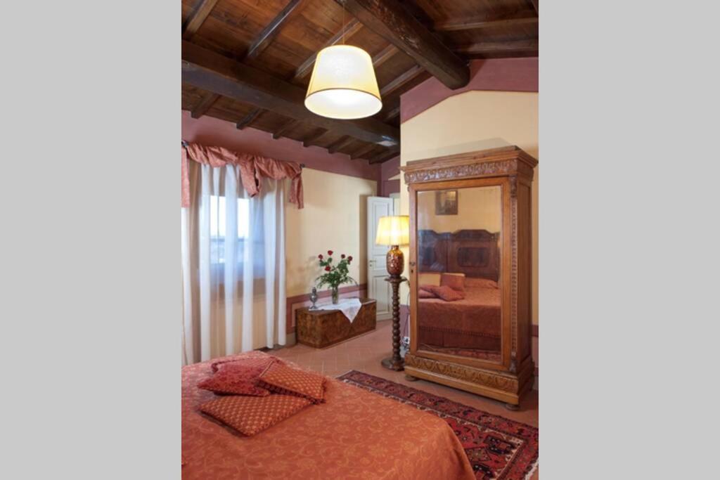 Villa Liz Tuscany, Private Pool, Hot Tub, Property Fenced, Pets Allowed Poppi Extérieur photo