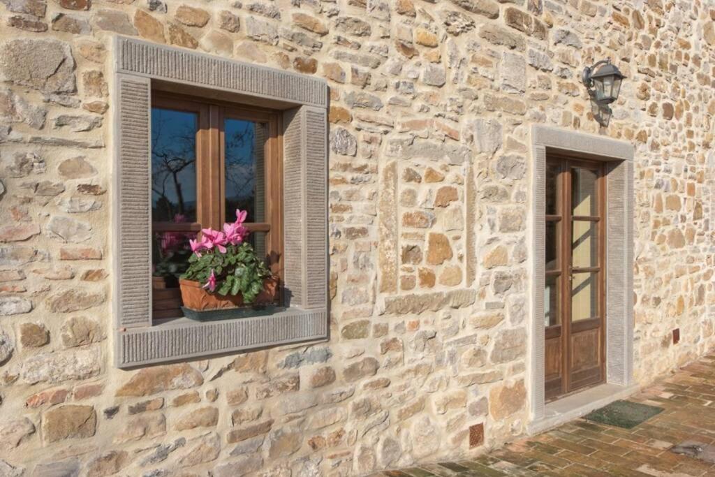 Villa Liz Tuscany, Private Pool, Hot Tub, Property Fenced, Pets Allowed Poppi Extérieur photo