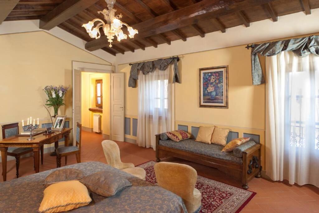 Villa Liz Tuscany, Private Pool, Hot Tub, Property Fenced, Pets Allowed Poppi Extérieur photo