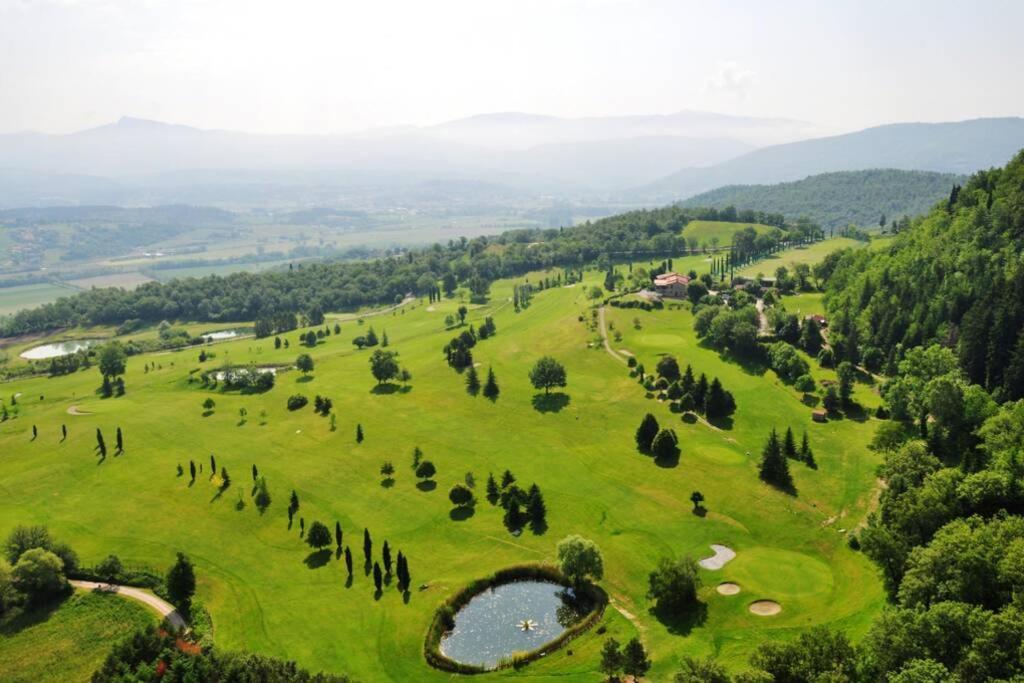 Villa Liz Tuscany, Private Pool, Hot Tub, Property Fenced, Pets Allowed Poppi Extérieur photo